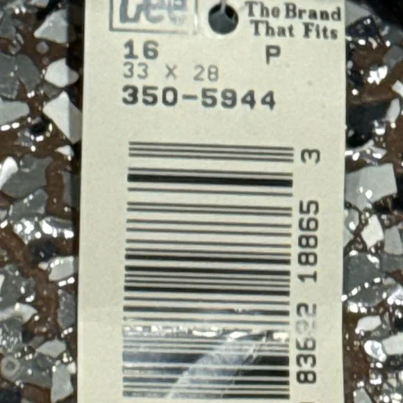 Lee Relaxed Fit Side Elastic Jeans – Women’s 16 Petite – NWT - Picture 4 of 7